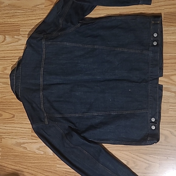XL Jean jacket - Picture 2 of 8